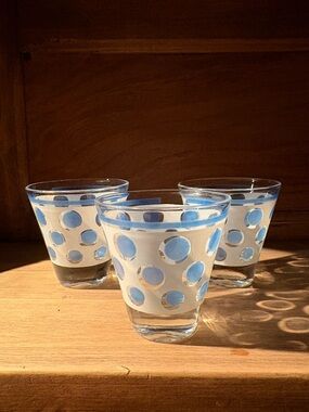 Vintage MCM Hazel Atlas Capri Blue Polka Dot Juice Glasses - Set of 3